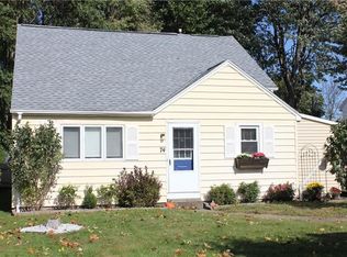 74 Haddon Rd, Rochester, NY 14626