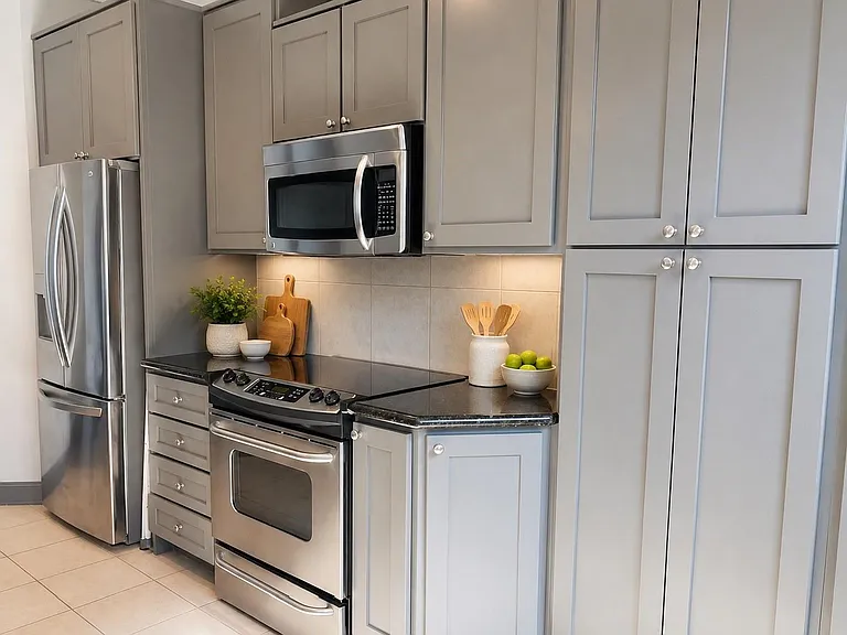 1010 Rosine St #20 — Photo 6