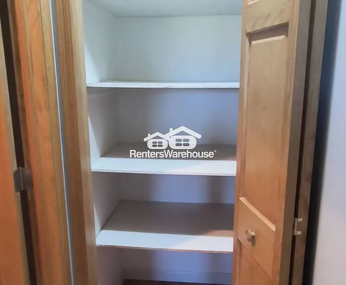 950 Butte Ct — Photo 30