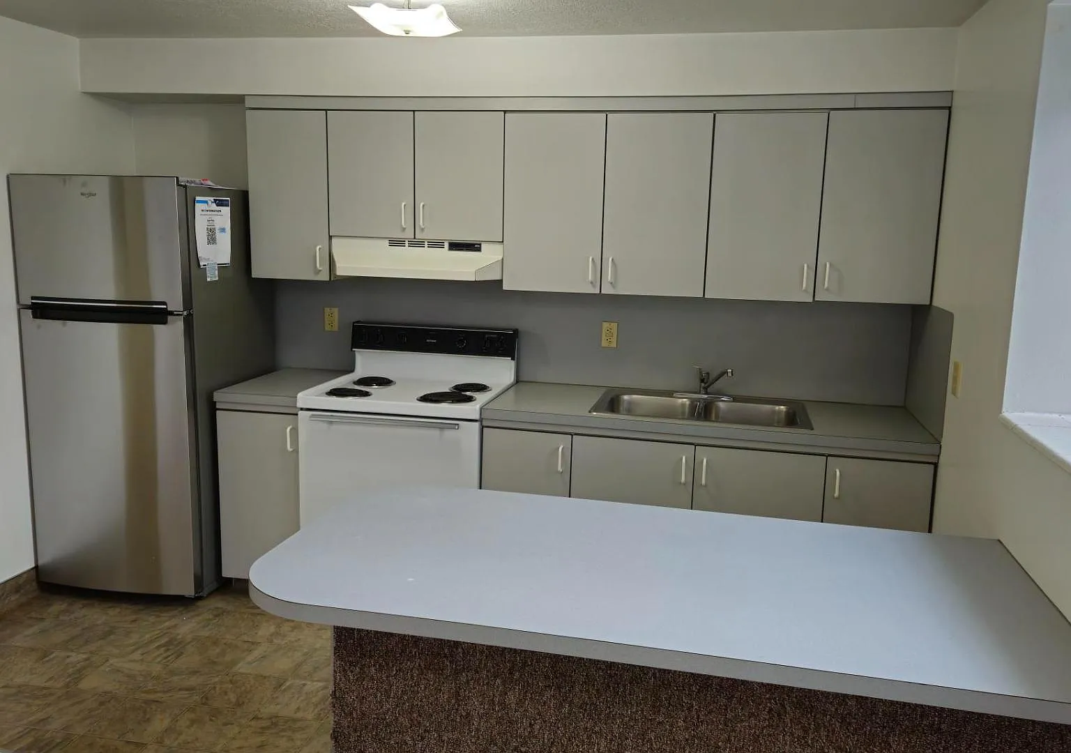 855 N 700 E - 12 — Photo 1