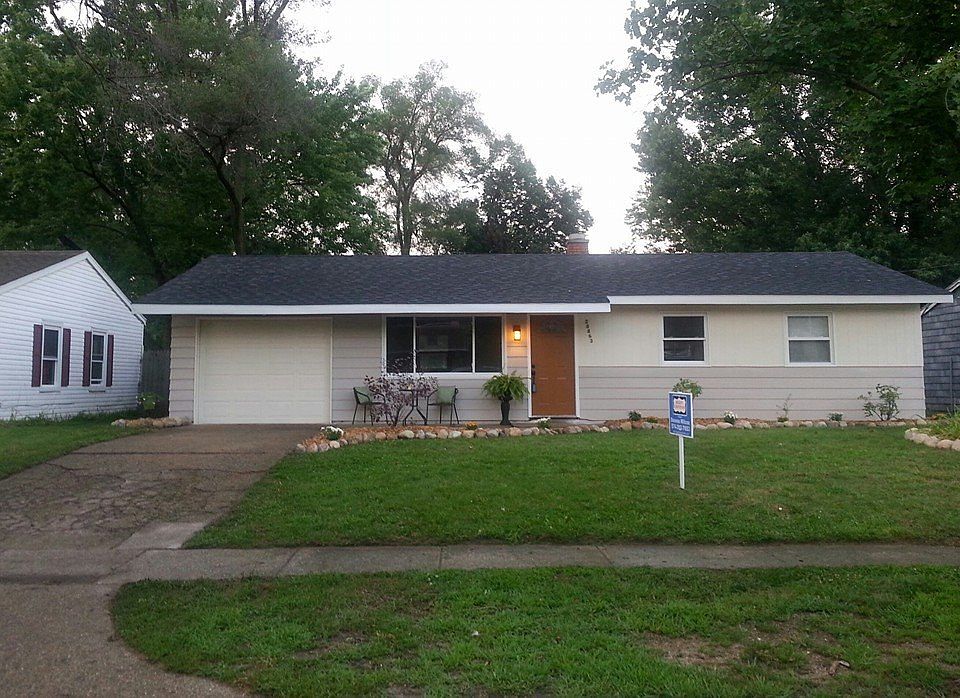 1st image of 28863 Miller Dr
