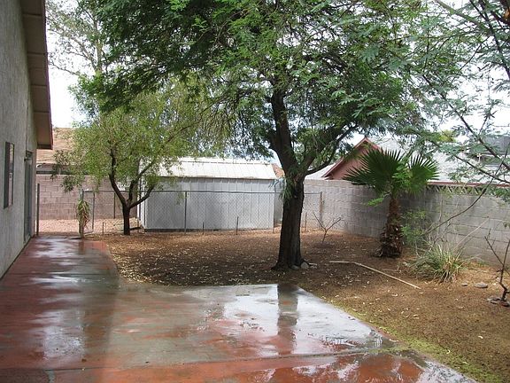 2nd image of 1813 Starbuck Dr