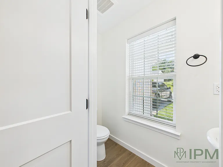 2572 Emma Ln — Photo 12