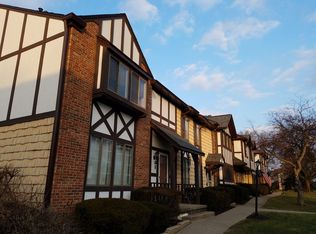 138 Camberley Pl, Penfield, NY 14526