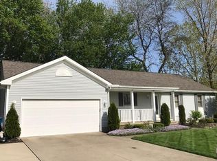 3807 Jaycox Rd, Avon, OH 44011