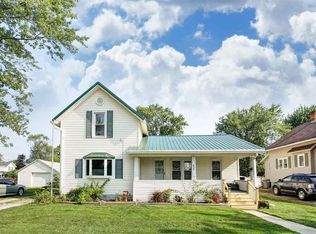 237 W Oak St, Butler, IN 46721