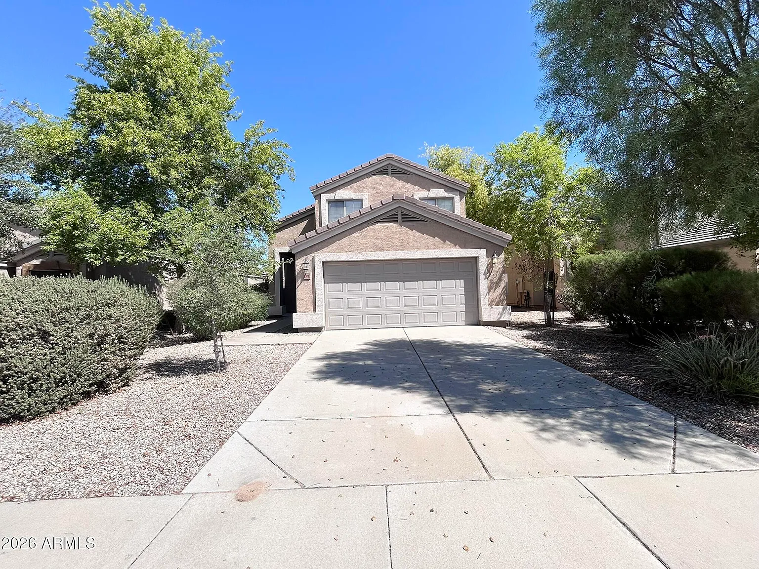 4 bed, 3.0 bath, 2439 sqft, $1,950 — Photo 1