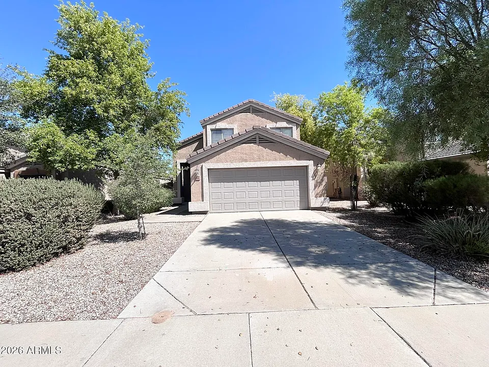 3174 W Carlos Ln