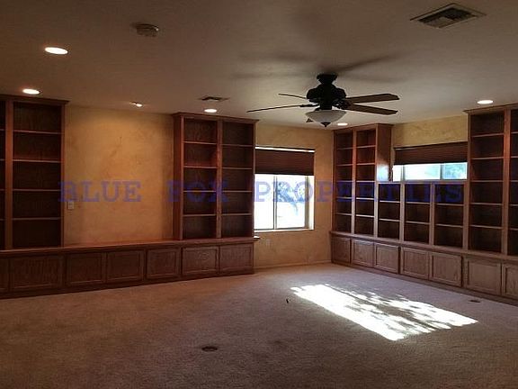 3rd image of 800 W Placita Mesa Fria
