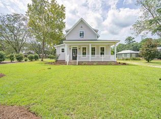 307 Dixie St, Brooklet, GA 30415