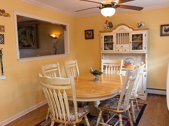 4th image of 422 Bernice Dr