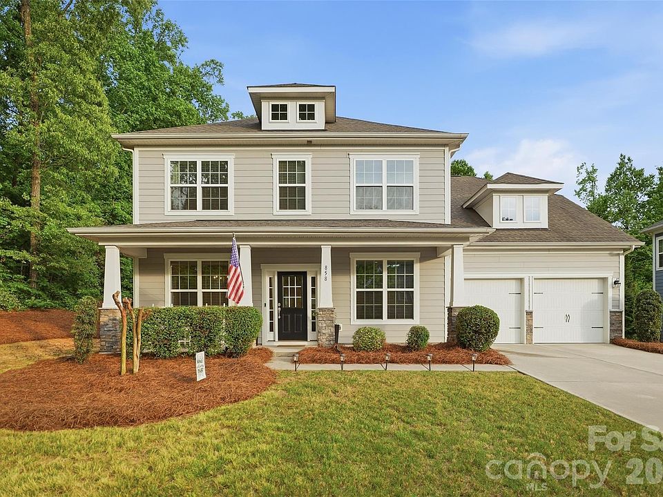 1st image of 858 Spelman Dr