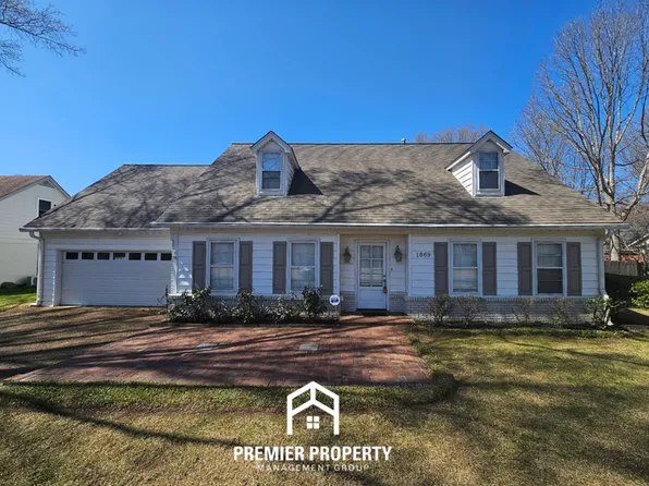 1869 Corbin Rd, Germantown, TN 38139