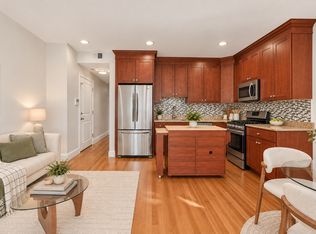106 Walnut St APT 4, Somerville, MA 02145