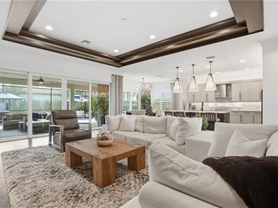 11648 Periwinkle DR, Naples, FL, 34120
