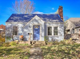 1218 W William St, Champaign, IL 61821