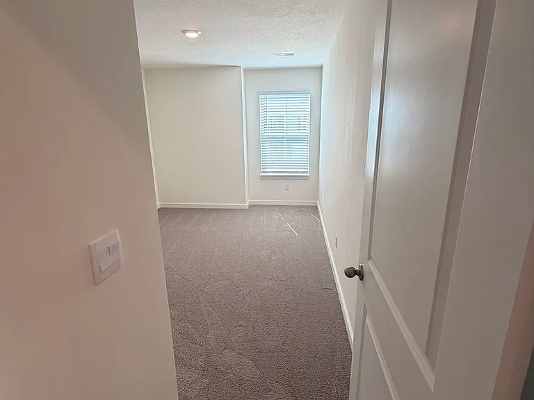 7033 Randleman Dr — Photo 12