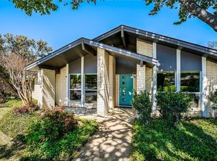 1820 Greenway Dr, Plano, TX 75075