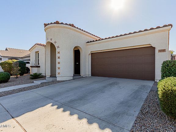 4th image of 22543 E Calle De Flores --