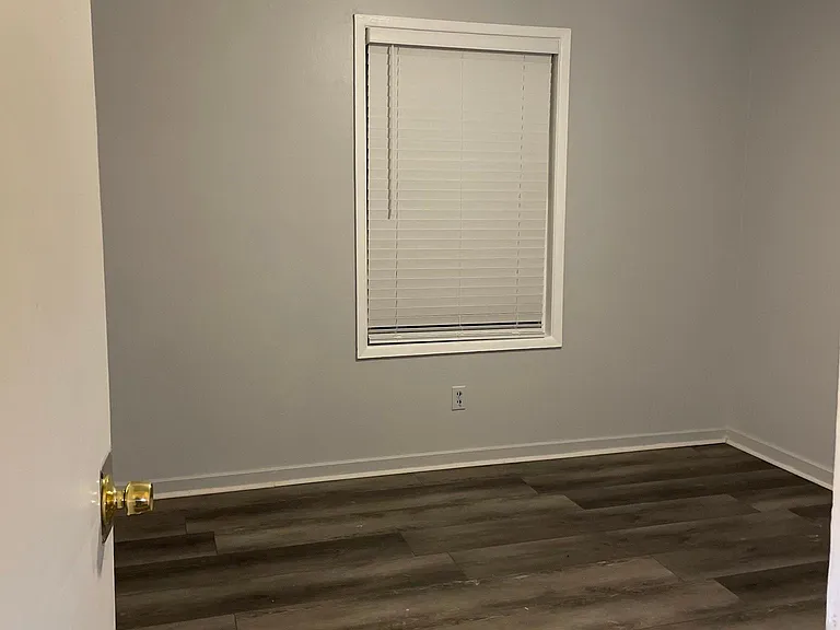 4063 Tara Dr — Photo 17