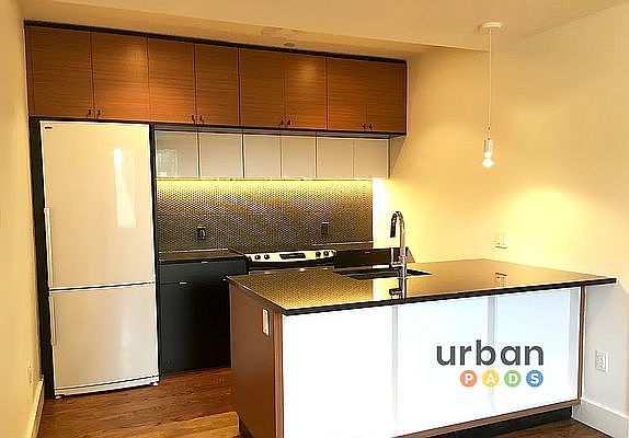 1st image of 159 Winthrop St APT 4R
