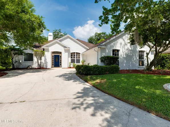1592 LAKE BEND Place, Fleming Island, FL 32003