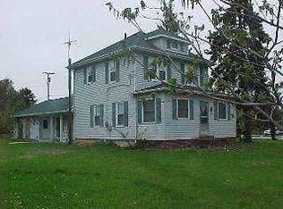 3248 NE Catawba Rd, Port Clinton, OH 43452