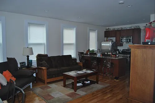 6 Larose Pl #1 Photo 1