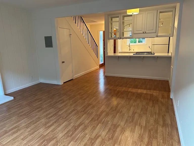 19 Pixley Ave — Photo 12