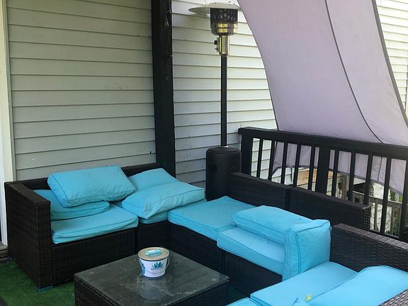 2nd image of 5920 Greenhill Ave