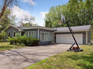 8324 Morris Rd, Bloomington, MN 55437