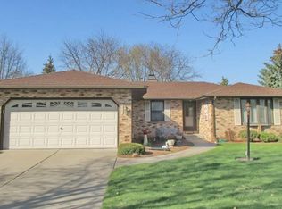 1733 Jonathan Ct, De Pere, WI 54115