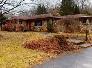 27 Quaker State Rd, Montoursville, PA 17754