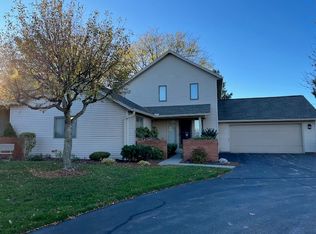 2 Greenwood Park, Pittsford, NY 14534