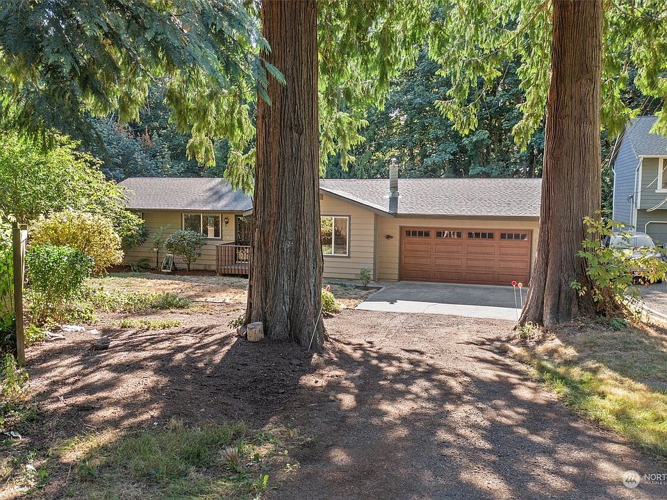1st image of 22355 Wavecrest Avenue NE