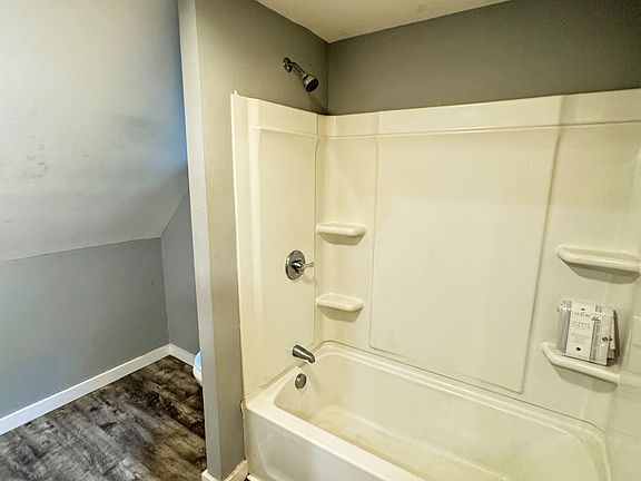 Full Bath