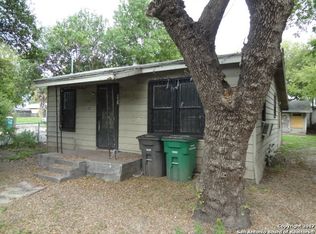 602 S San Augustine Ave, San Antonio, TX 78237