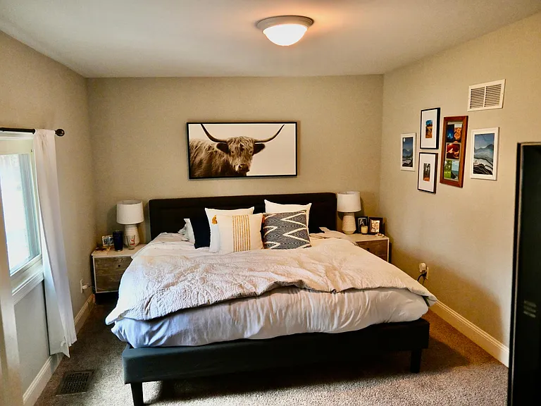 8908 Bridgeport Ave — Photo 6