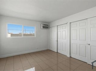 180 W New York Ave #4, Las Vegas, NV 89102