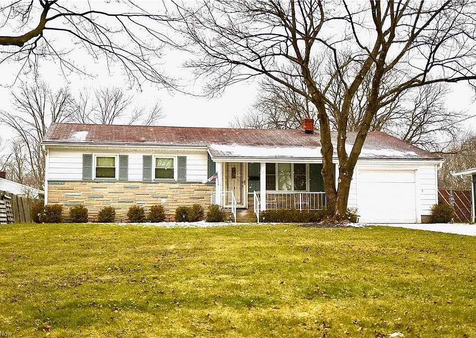 1st image of 1738 Laurie Dr