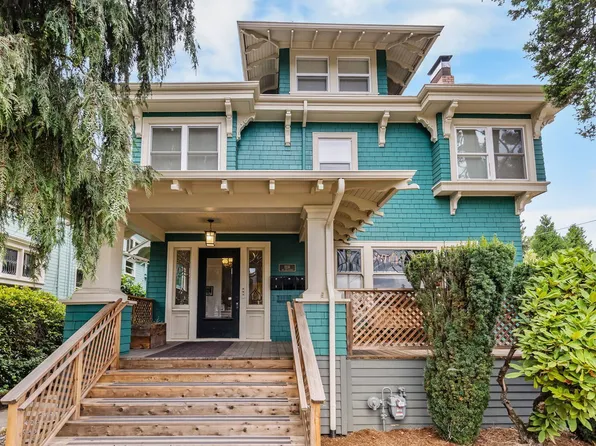 1231 NW 25th Ave APT 3, Portland, OR 97210
