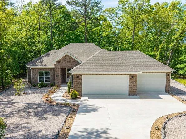 22 Estrella Cir, Hot Springs, AR 71909
