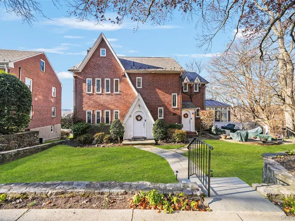 39 Park Circle, White Plains, NY 10603