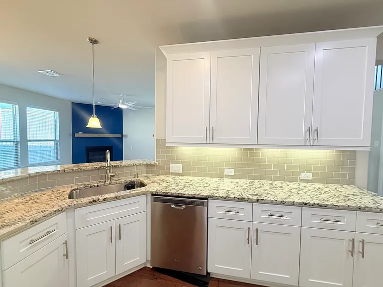 6300 Hermosa Dr — Photo 14