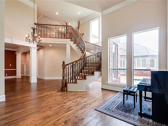 3rd image of 5609 Malone Dr