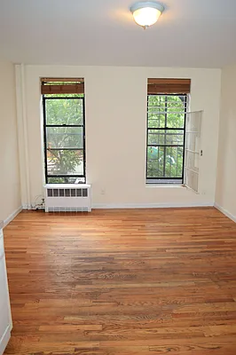 Rented by OvCo Realty | media 5