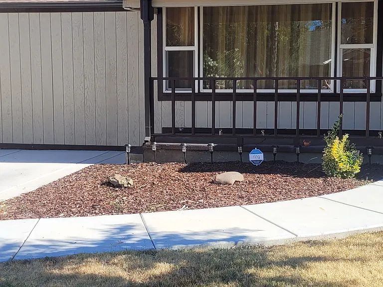1725 Nogales St — Photo 2
