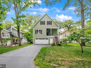 8382 Country Life Rd, Pasadena, MD 21122