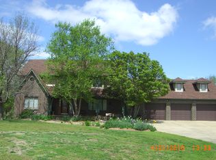 9 Golf View Dr, Fort Scott, KS 66701