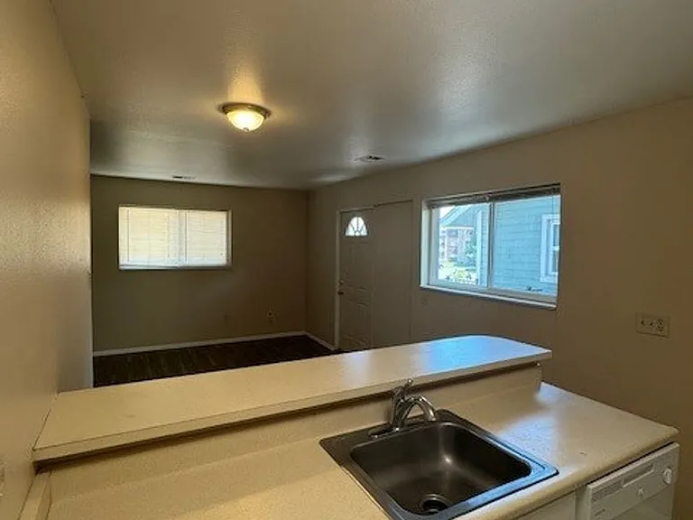 2227 Arapahoe Ave — Photo 4
